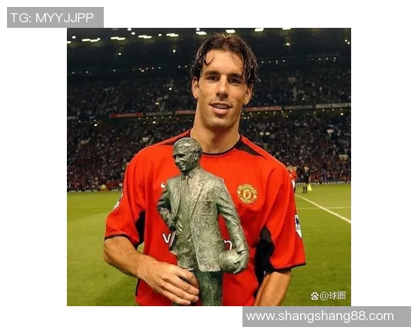 足球六大球星传奇人物解析与他们的时代风云变化 足球六大球星传奇人物解析与他们的时代风云变化