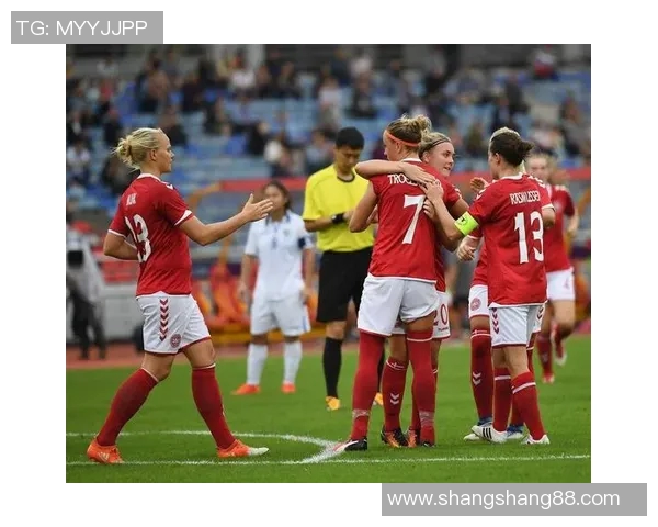 颜值与实力并存的女足球星谁最具魅力引领风潮